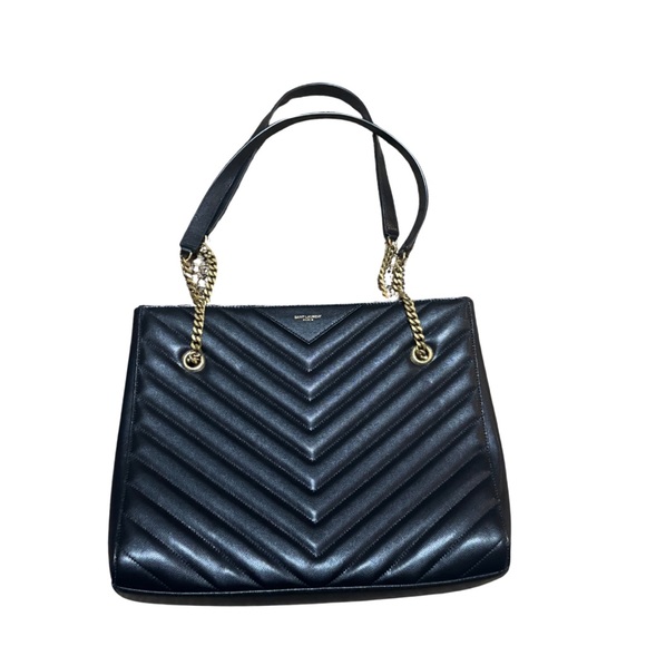 Saint Laurent Handbags - YSL Grain De Poudre Matelasse Chevron Medium Tribeca Shopping Bag Black 🖤